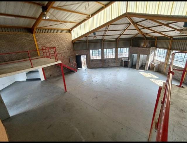 INDUSTRIAL PROPERTY TO RENT IN HALFWAY HOUSE